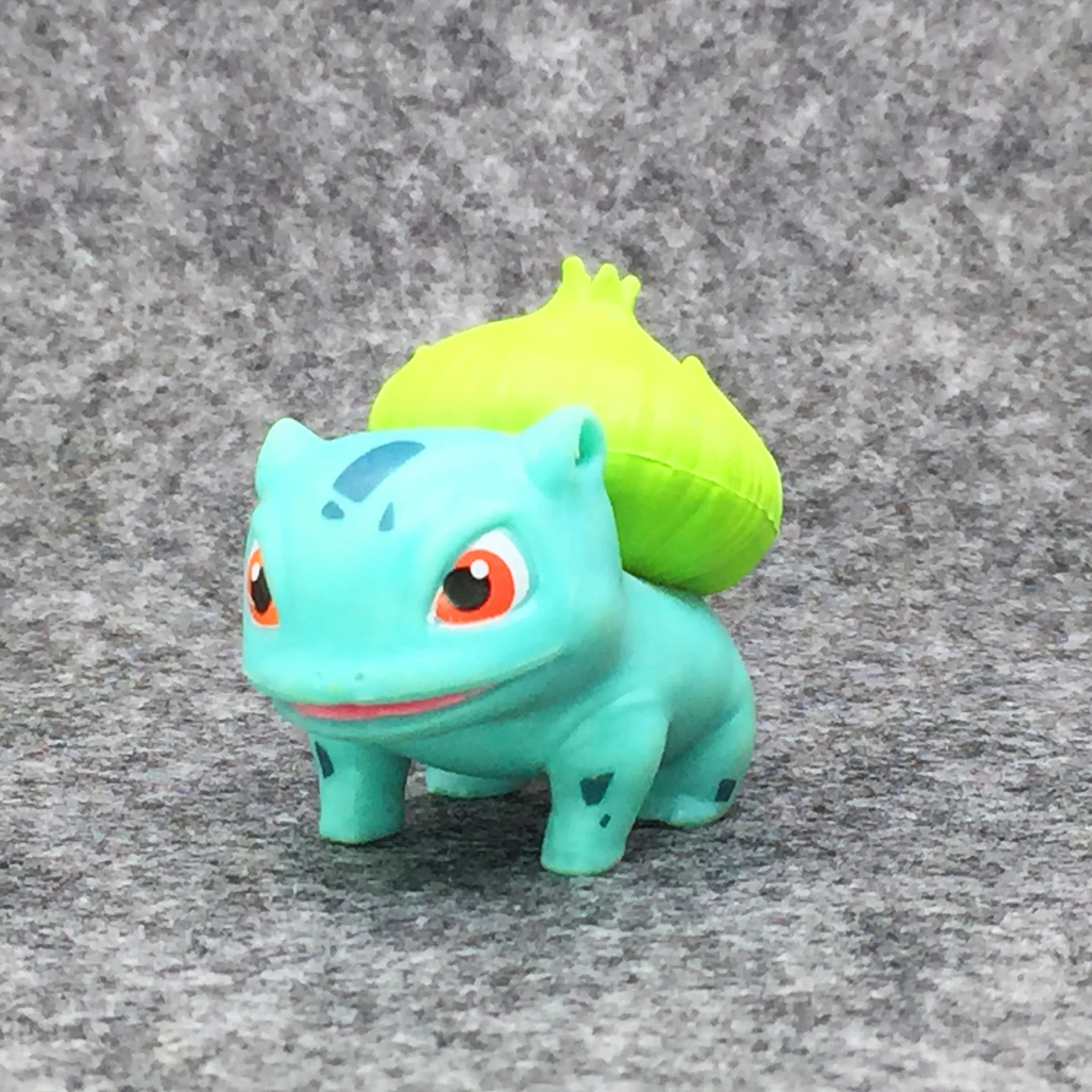 Takara Tomy Pokemon Detective pikachu Psyduck Mewtwo Bulbasaur Squirtle Eevee anime action& toy figures model