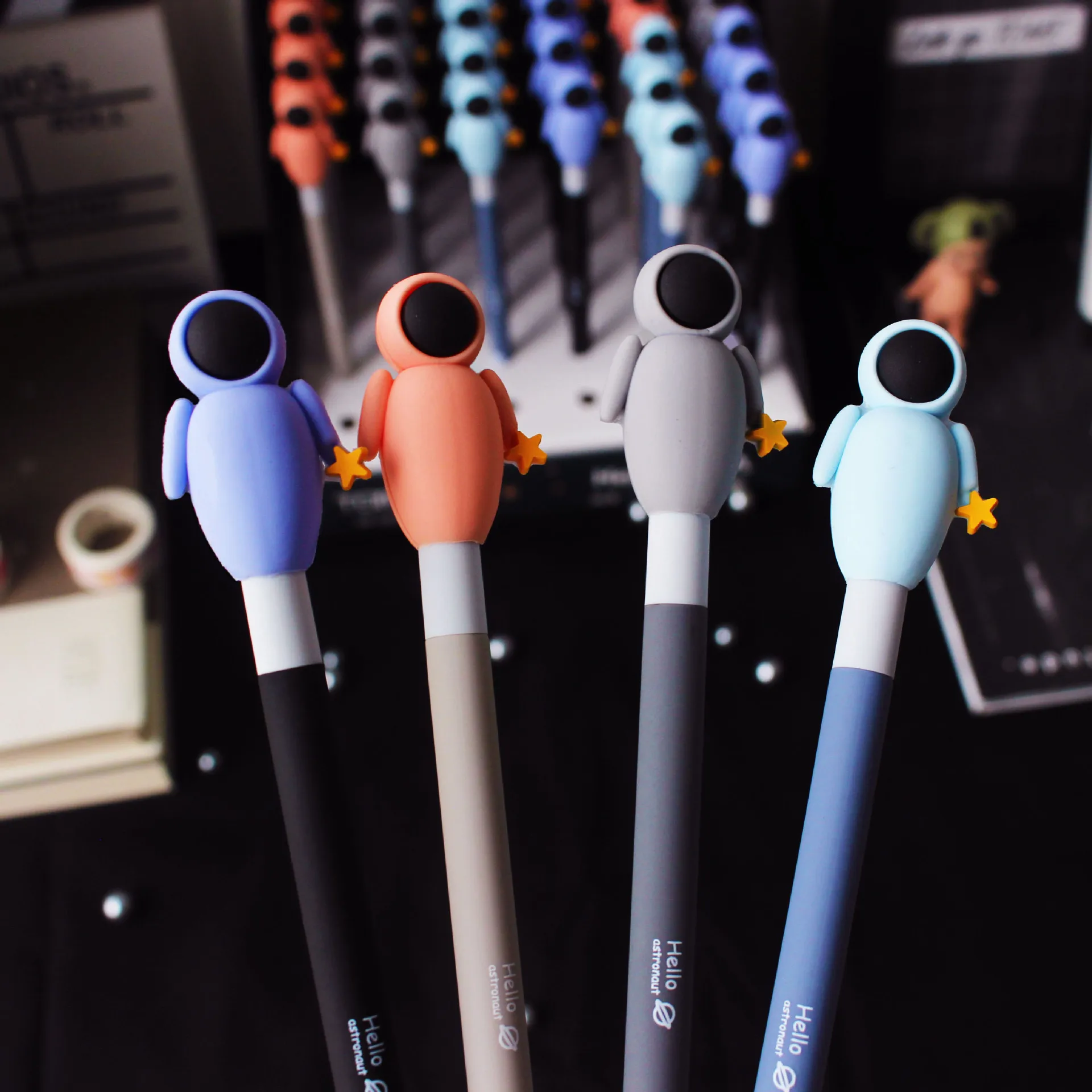 

Toomey Cartoon Astronaut Modeling Neutral Pen Originality Student Write 0.5mm Needle Pen Black Signature Pen