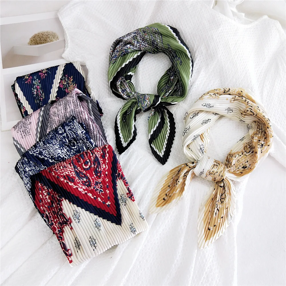 

2020 New Silk Satin Square Crinkle Neck Scarf Bandana Women Fashion Pleated Bag Handle Scarfs for Ladies Hair Head Headwears