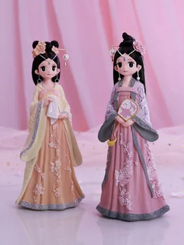 

Resin Court Beauty Statue Home Decorative Vivid Sweethearts Girl Sculpture For Desk Decor Family Ornament