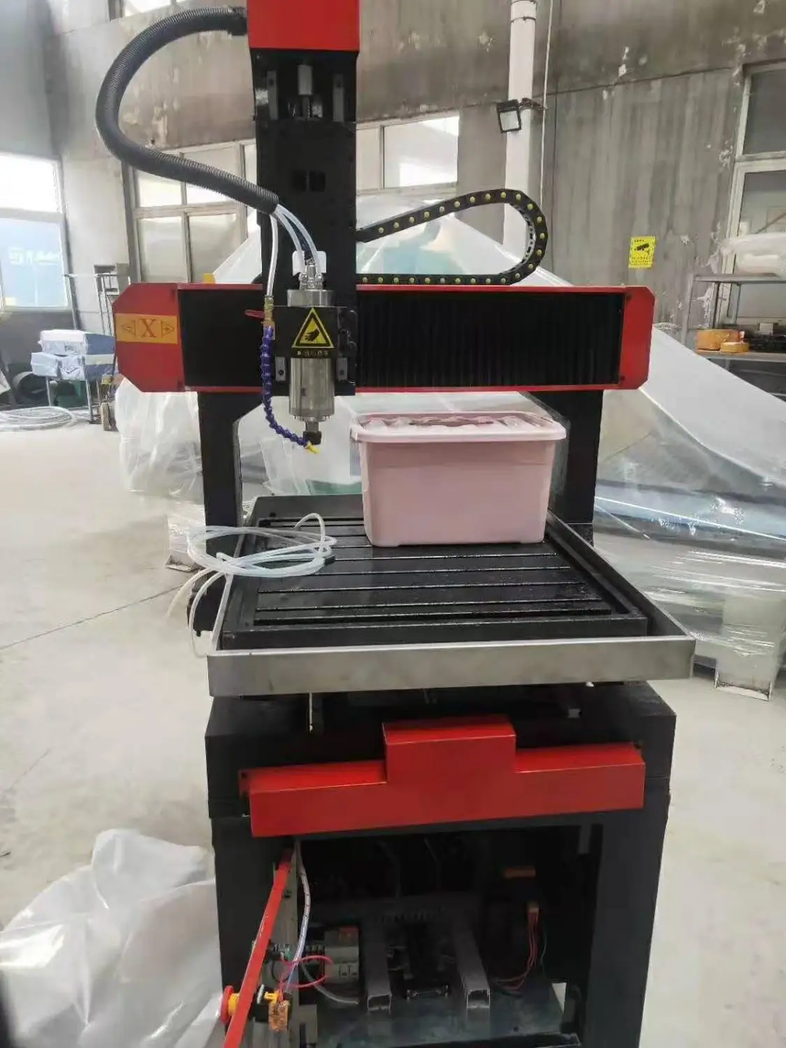 Song li Stone special spindle 400* 600mm 1.5kw cnc carving machine Mach3 system 6040 CNC carving cutting stone, aluminum, jade