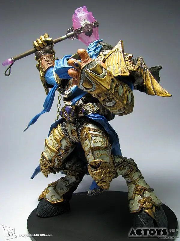 

Game Related Products World of Warcraft DC2 S Delaney sheng jing Stone Knight Luxury Large Box Garage Kit Model
