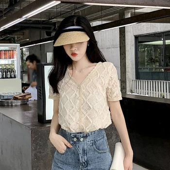 

Very Fairy Top Women 2020 Summer New V-neck Short-sleeved Lace Shirt Loose Slim Cardigan Foreign Shirt Hot Style