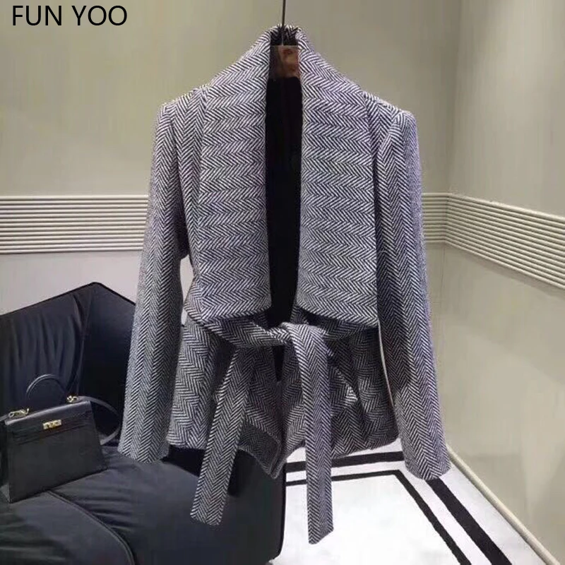 

2019 Woman Cotton Wool Outwears Sashes Turn down Collar Slim Office Lady Striped Coat Jacket Autumn