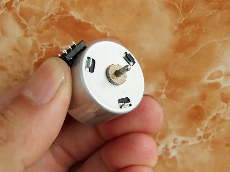 DC 24V Minebea NMB N150805 с фокусным расстоянием 25 мм тактовый шаговый двигатель 2-фазный 6