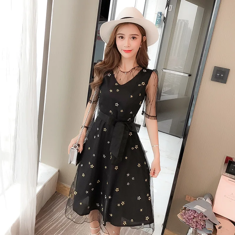 

Korean-style Black And White with Pattern Star Embroidered Short Sleeve Slim Fit Slimming Dress Women's Summer Students A- line