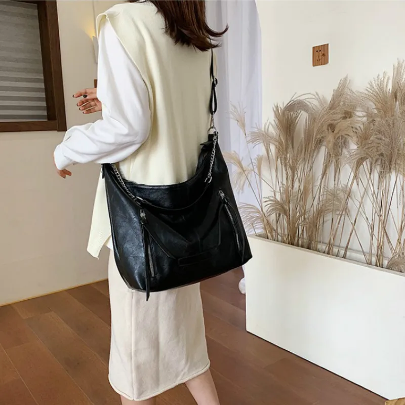 Tassle Women Handbag Female New Retro Fashion Tassel Brand Large Capacity Shoulder Bag Casual Solid Color Chain Crossbody Bag
