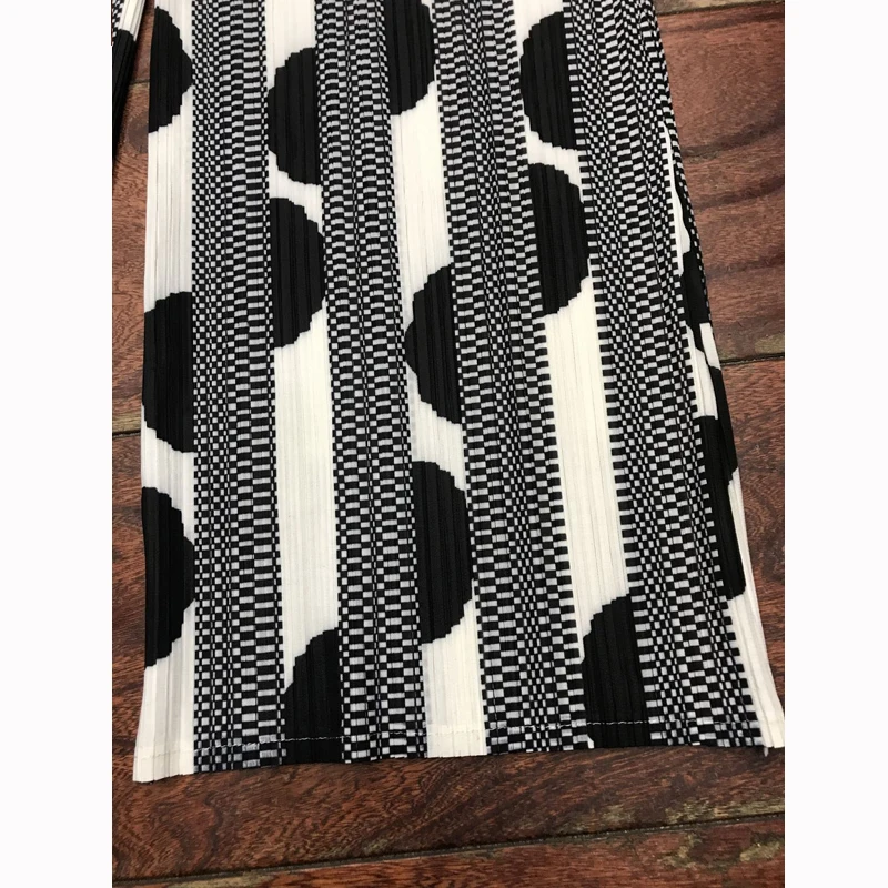 Miyake fold/ летний костюм без рукавов с круглым вырезом большого размера женский топ в горошек с принтом+ прямые штаны костюм из двух предметов