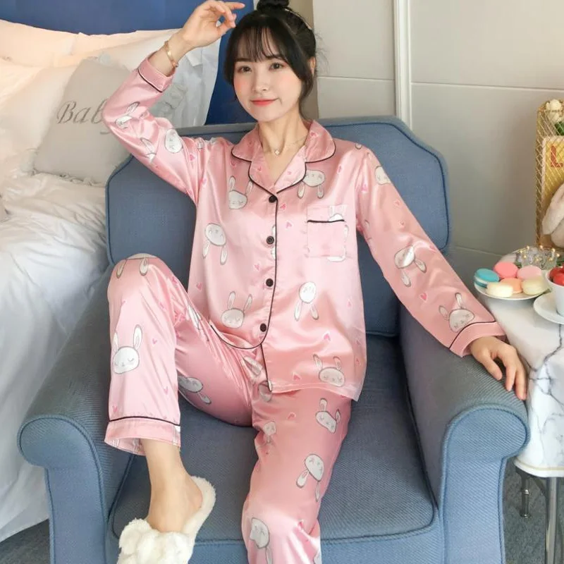 Goede 2019 Satin Pyjama Vrouwen Pyjama Set Mooie Cartoon Konijn Gedrukt Lange Mouw Zijde Nachtkleding Roze Pijama Mujer Vrouwelijke Nightsuit