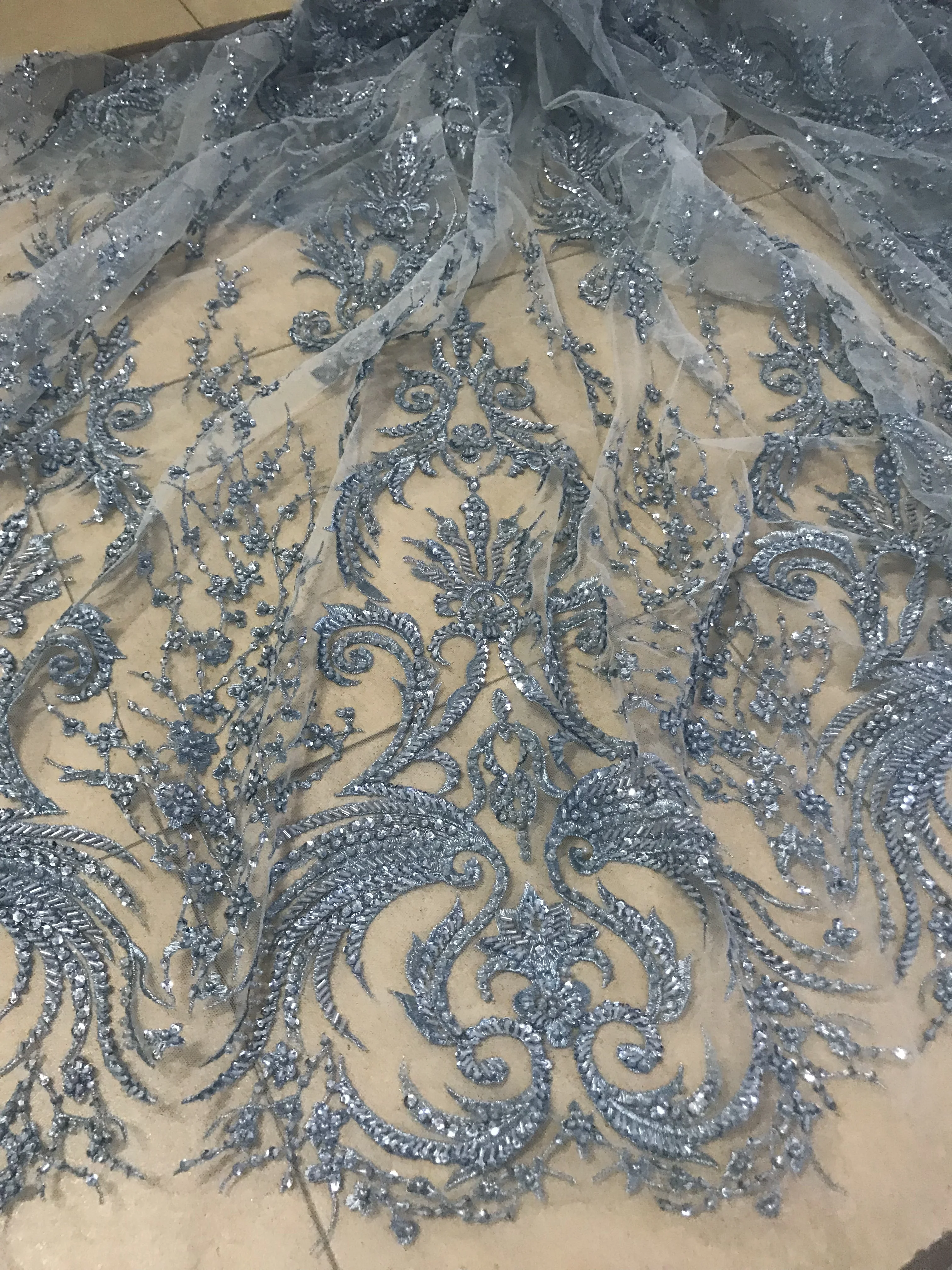 

5 ярдов/партия, сетчатые кружева с бусинами