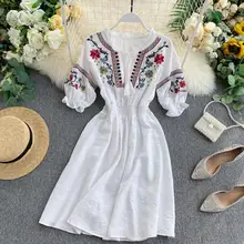 Vestido bordado Vintage Boho blanco verano Vestido borla vestidos elegantes de playa 2020 bohemio Floral ropa roja Mori chica Vestido