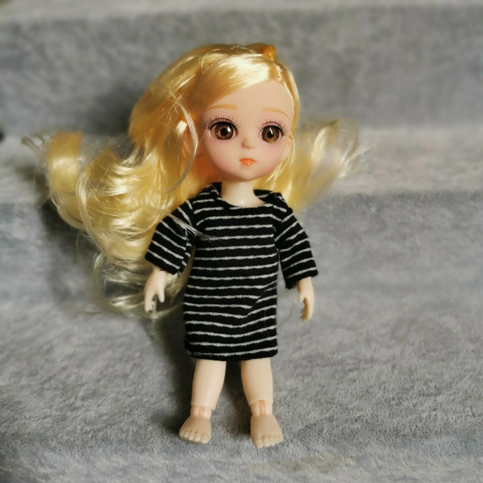 Зеленый Симпатичные OMG Куклы Kawaii суставы женщина девушка кукла игрушка игровой дом diy обнаженные куклы игрушки дети девушка Коллекция подарков на день рождения 16 см - Цвет: Зеленый