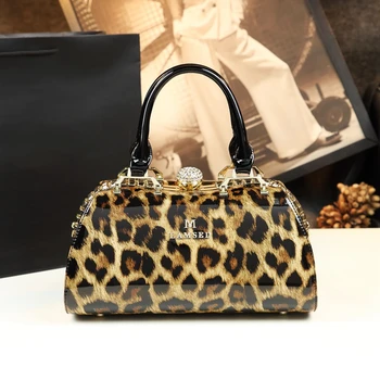 

Luxury Fashion Women Handbag Female Crystal Gem Buckle Evening Bag Leather Shoulder Messenger Bag Doctor Bags Ladies Diamond New