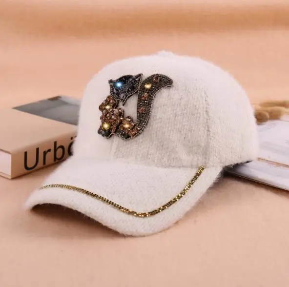 Зимняя новая плюшевая бейсбольная кепка с изображением лисы и алфавита, уличный зонт, модный тренд, блестящая крышка с утиным язычком