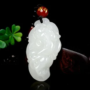 Natural authentic xinjiang hetian jade white jade kirin pendant in delight men and women with kirin widgets