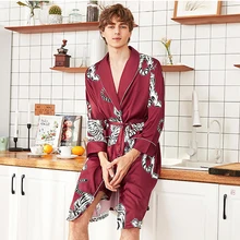 Бордовое мужское атласное кимоно купальный халат с принтом тигра домашнее платье с длинным рукавом неглиже повседневное интимное нижнее белье