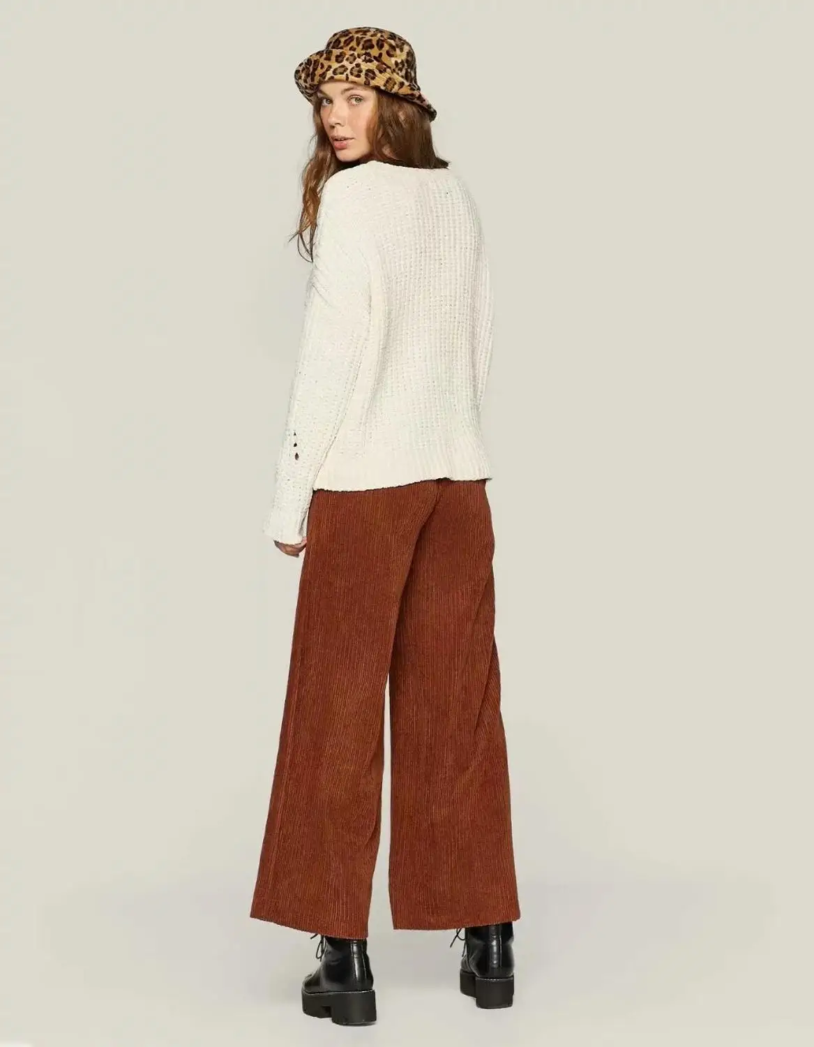 Withered england style high street vintage hole chenille loose winter sweaters women pull femme sweaters women pullovers tops