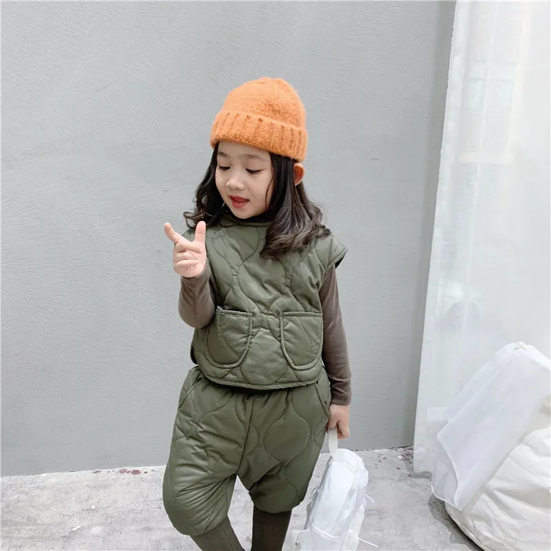 Winter girls quilted clothes sets 2-7 years kids thicken waistcoat and ankle-tied pants clothing set children warm clothes