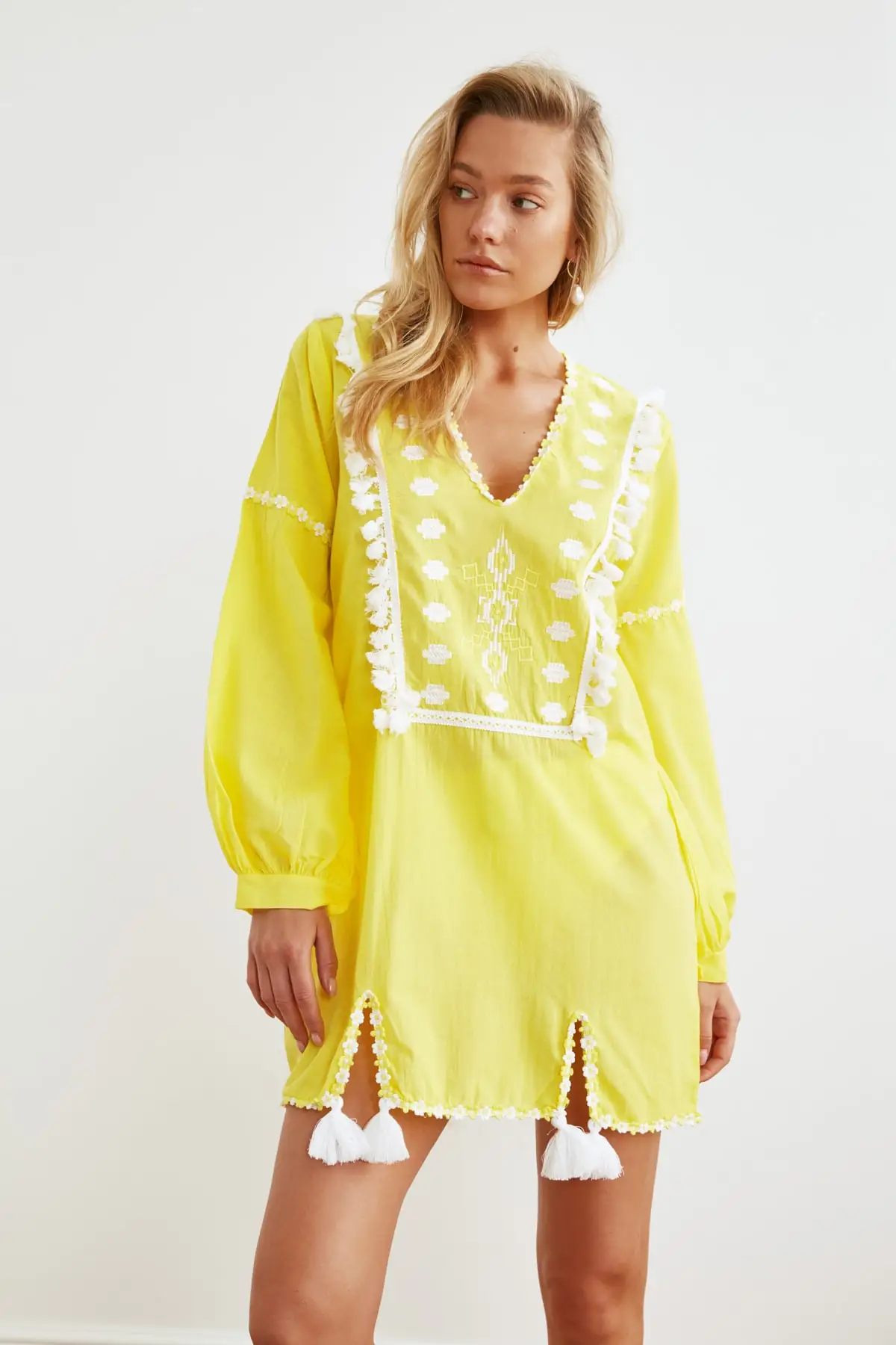 Trendyol Tassels Ethnic Voile Beach Dress TBESS21EL1254 Trendyol Tassels Ethnic Voile Beach Dress TBESS21EL1254