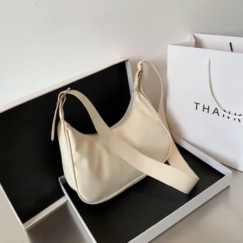 

Spring 2020 new net red envelope women's fashion simple shoulder bag Korean version of the wild texture handbag