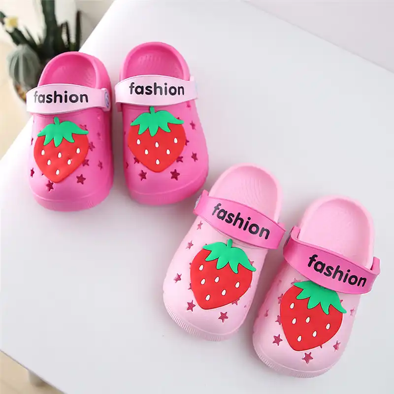 crocs kids water shoes