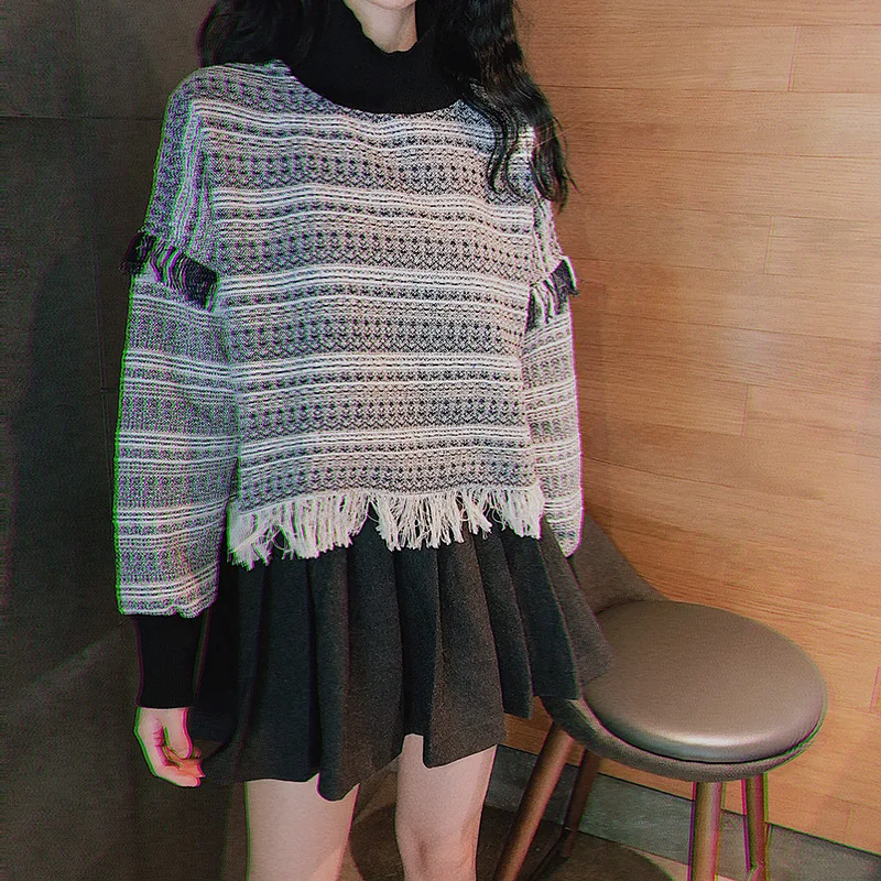 

Photo Shoot High Collar Carded Woollen Fabric Autumn And Winter Hong Kong Flavor Graceful Loose-Fit Tassels Coat Tops