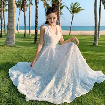 

A-line Embroidery White Dress Sexy V Neck sleeveless Female Backless Party Dress Sexy Club Women Beach Dress Vestidos