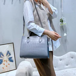 2022 Luxurious Fashion Green Tote Bag Alligator Cowhide Leather Women's Handbag Business OL Workplace Ladies Shoulder Bag Medium