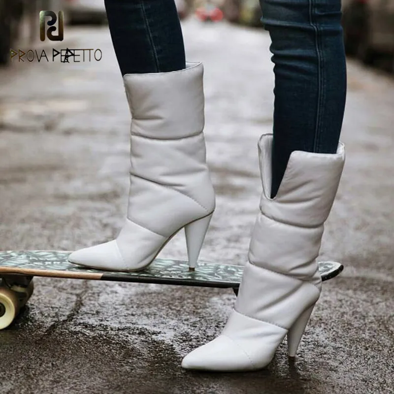 Prova Perfetto/белые кожаные женские ботильоны из стеганой кожи; пикантные женские ботинки с острым носком без застежки на каблуке с бахромой; ботинки с глубоким v-образным вырезом спереди