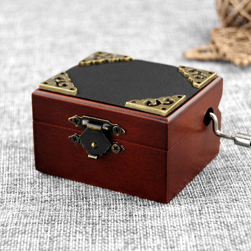 

Free Shipping Handmade Wooden Music Box Eighth Wooden Box DIY Mini Retro Personalized Music Box for Family Decoration Gift