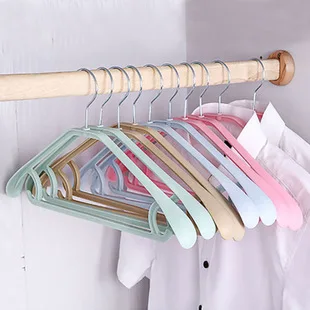 Manufacturers Direct Selling Adult Seemless Clothes Hanger Wide Shoulder Plastic Clothes Hanger Pant Rack Anti-slip Clothes Rack