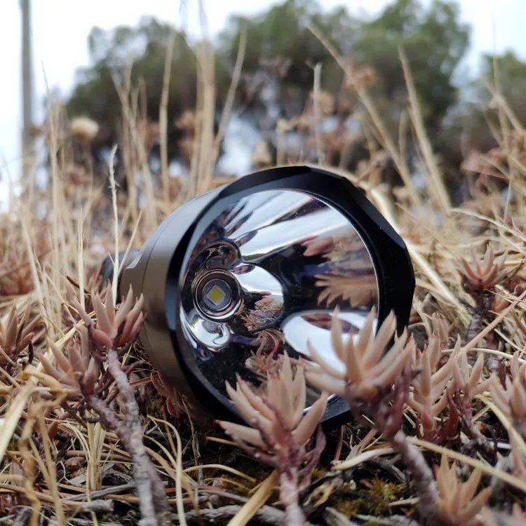 Comprar Sofirn C8G potente linterna LED 21700 Cree XHP35 HI 2000lm 18650 antorcha con el indicador de rampas de 2 grupos versión de actualización