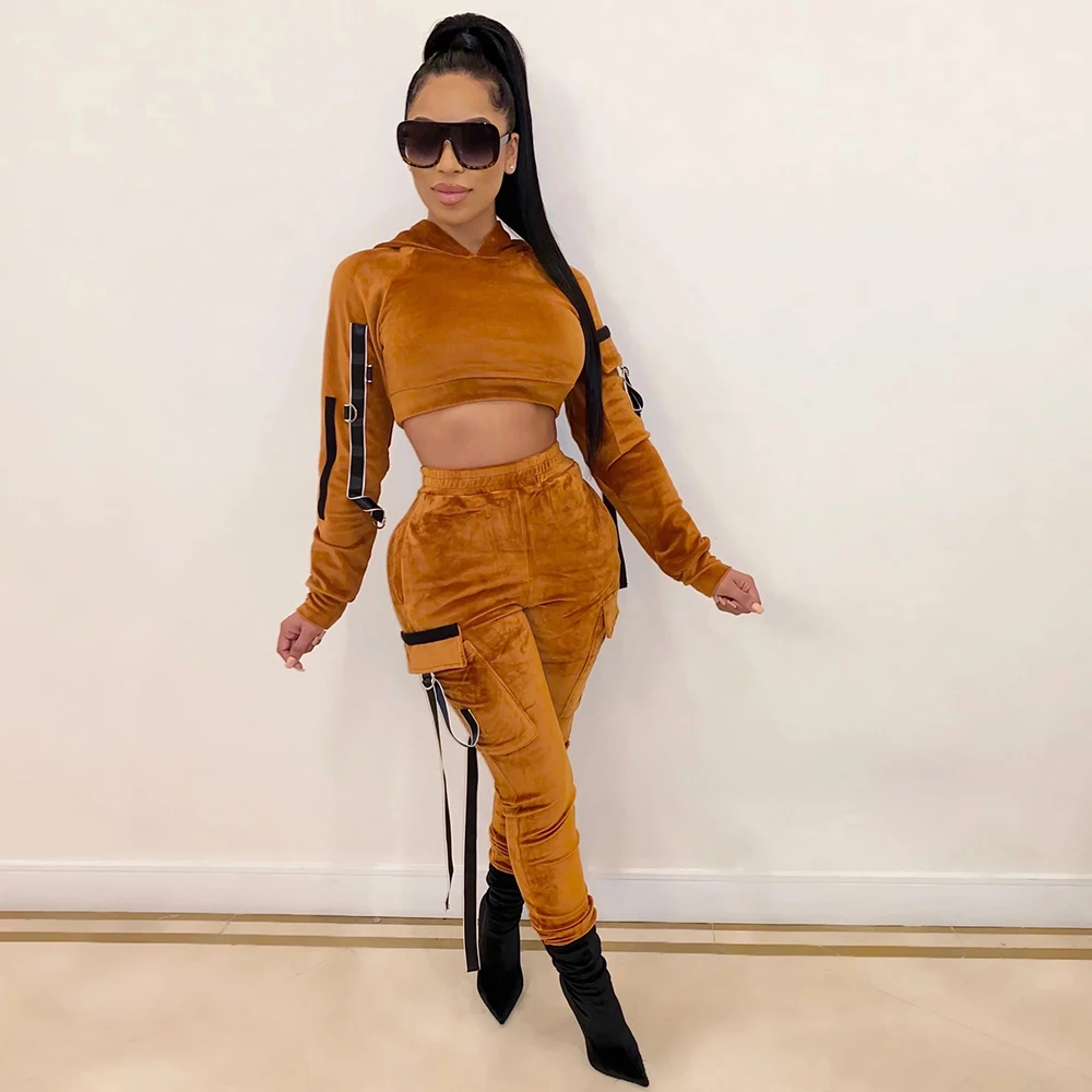 Женский спортивный костюм из 2 предметов укороченный топ и брюки с высокой талией