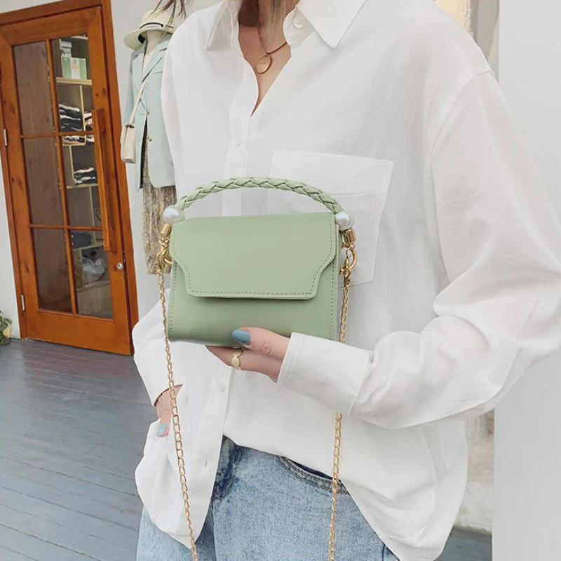 

Pu Leather simple Crossbody Bags For Women 2020 New solid color Totes With Pearl Mini Chain Shoulder Messenger Bag Purses