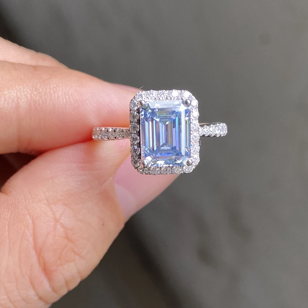 

Meisidian New Color Blue Moissanite 3 Carat Emerald Cut S925 Sliver Plated White Gold Diamond Ring
