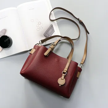 

Fashion ladies mother bag leather temperament female bag middle-aged 2019 new winter concubine bag portable crossbody bag