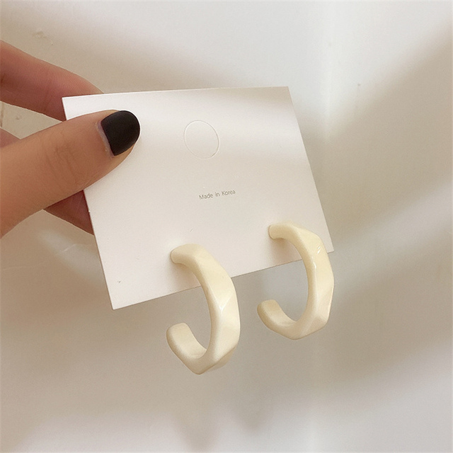 Fashion Retro Earring Twist Metal Circle Geometric Round Hoop Earrings for Women Accessories Party Jewelry Gift