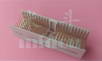 

ERNI 923190 Backplane Mezzanine Board to Board Connector CPCI 110P Vertical Male Type A