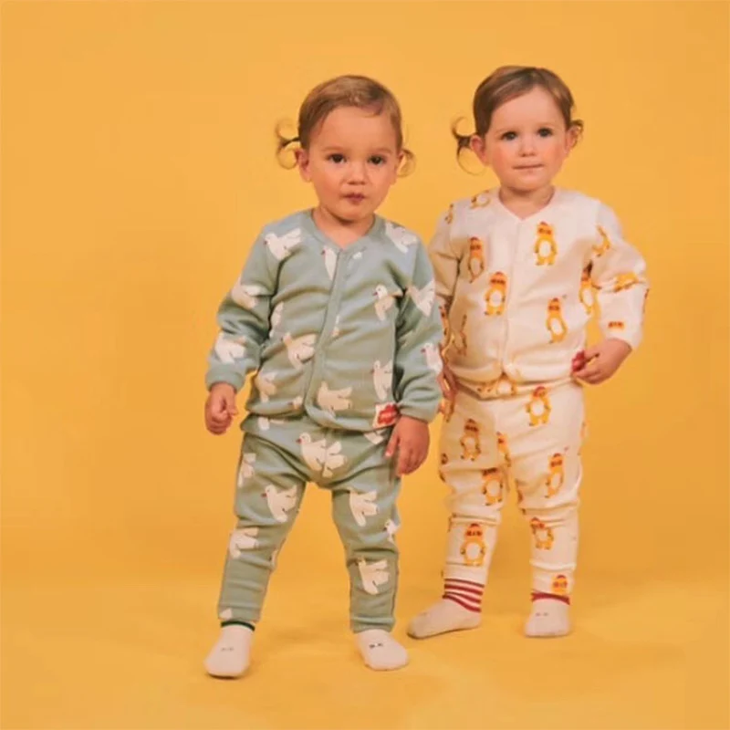 Корейские Детские пижамные комплекты Bebe De Pi* комплекты зимней одежды для сна с милым медведем для малышей комплекты одежды наивысшего качества для малышей брендовая одежда