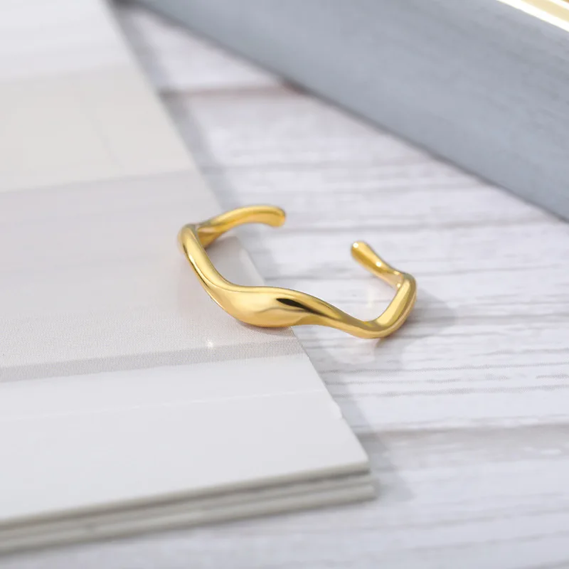 MEYRROYU Stainless Steel Gold Color Wave Rings Accessories Trend For Women Couple Gift Party Fashion Jewelry gold color rings stainless steel ring finger ring gold color ring adjustable rings jewelry accessories