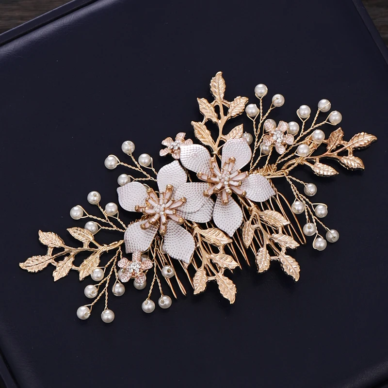 Trendy Wedding Hair Accessories Hair Comb Pearl Headdress Bridal Flower Comb woman Tiara Prom Handmade ornaments hair accessory hair headdress bridal headwear hair comb