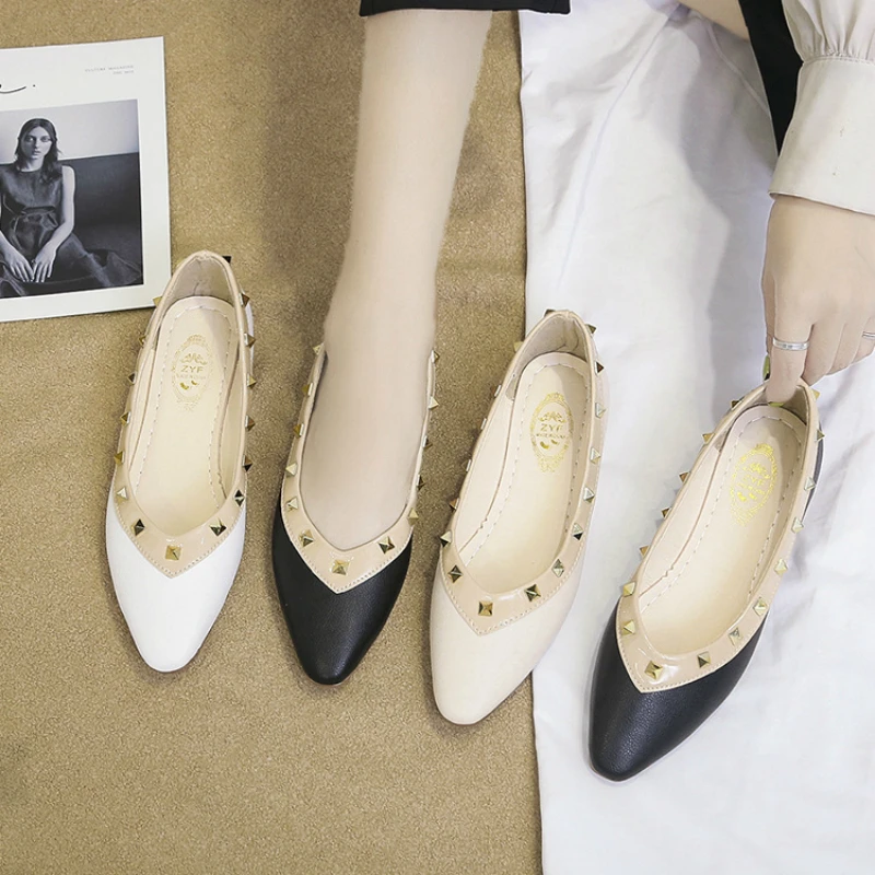 

New Fashion 2019 Pointed Pu Flats Women Autumn Comfort Soft Ladies Sexy Shallow Mouth Casual Rivet Boat Shoes Zapatos Dama