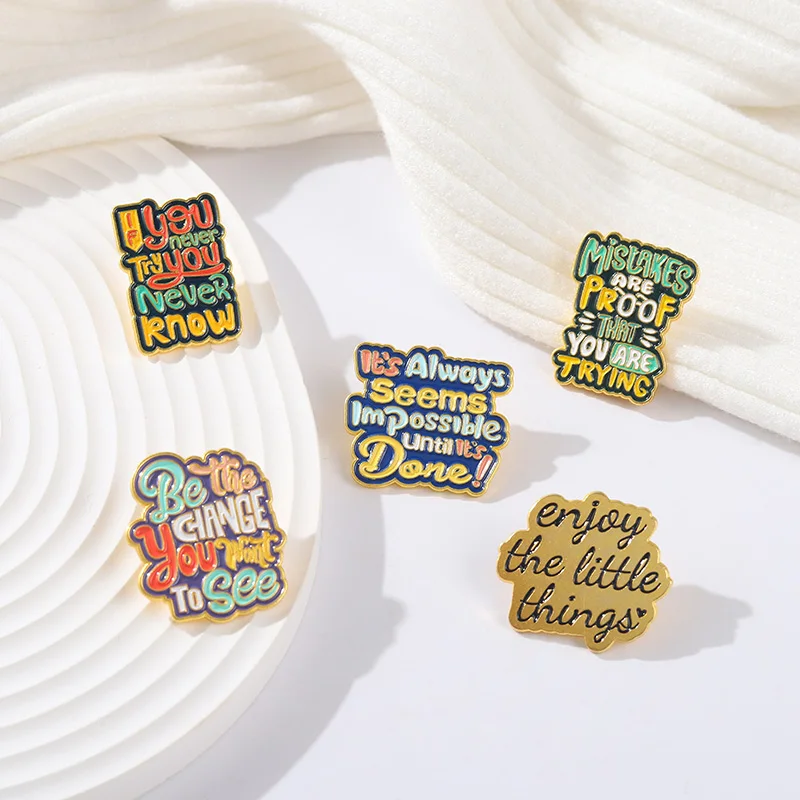 Farbe Zitieren Emaille Pins Kunden SIE NIE VERSUCHEN SIE NIE WISSEN Broschen Tasche Abzeichen Cartoon Metall Schmuck Neue Jahr Geschenk für Kinder – Detail 7