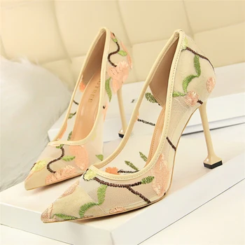 

Vintage Heels Sexy Shoes Designer Heels Women Dress Shoes Embroidery Fetish High Heels Stiletto Women Pumps Evening Shoes Buty