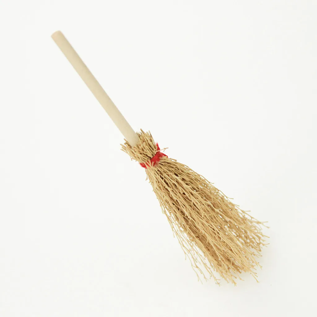 

Doll house accessories Mini broom 1:12 /1:6 Dollhouse Miniature Scene Mode Mini Broom Pretend Play Toy T821