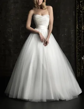 

Sexy Free Shipping Hot Design Bridal Gown Embroidery Beading Sequins Empire Sweetheart Long Beach Wedding Dresses