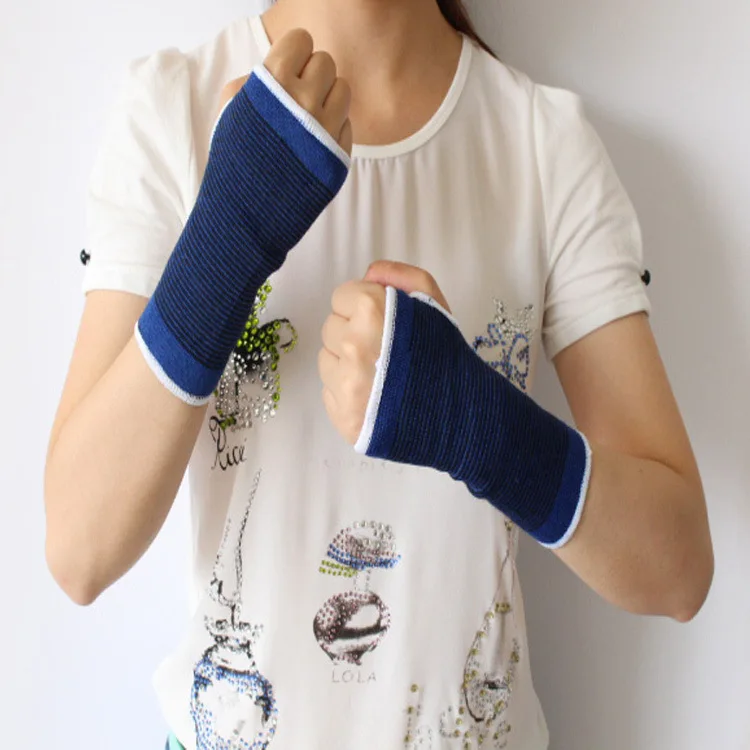 

Knitted hu shou zhang Half Finger Fitness Anti-slip Sports Weightlifting Dumbbell Sports hu shou zhang-