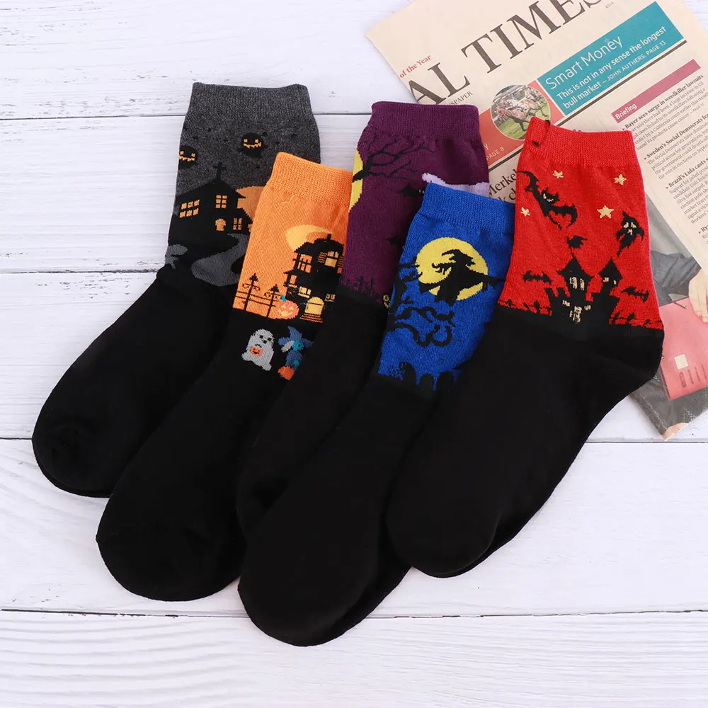 

New Halloween Series Women Men Socks Little Devil Bat Castle Ghost Pattern Socks Funny Creative Couple Cotton Socks meias