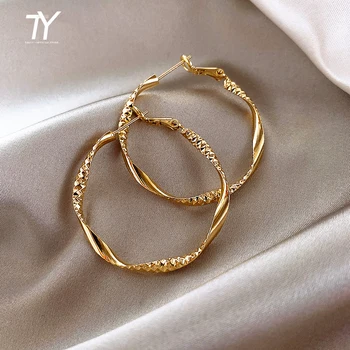 Minimalist Metal Gold Hoop Earrings 2020 New Fashion Korean Jewelry For Woman Wedding Party Unusual Earrings For Luxury Girls