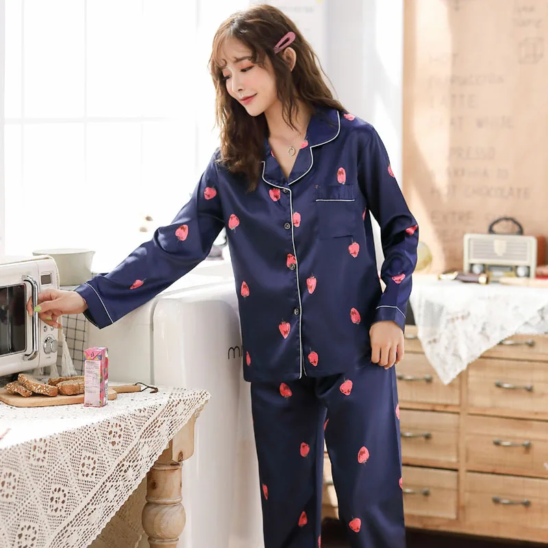 

Spring And Autumn Long Sleeve Trousers Dark Blue Strawberry Fold-down Collar Model Silk Pajamas WOMEN'S Suit